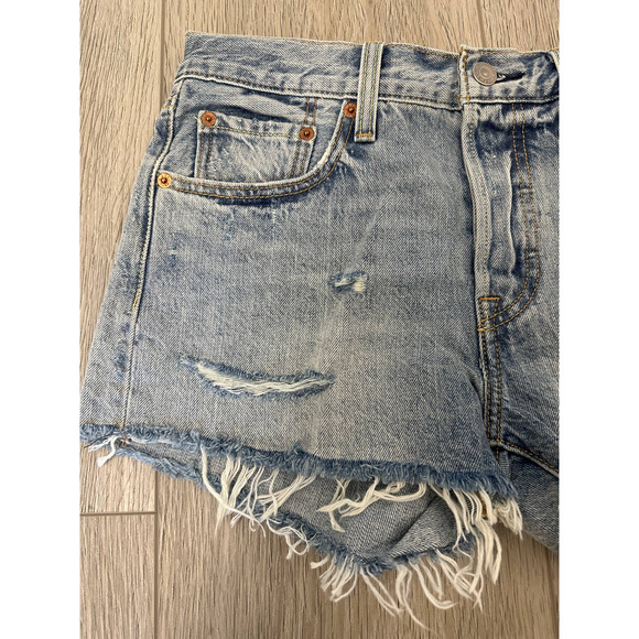 Levi's Premium 501 Women's Shorts - Picture 7 of 15